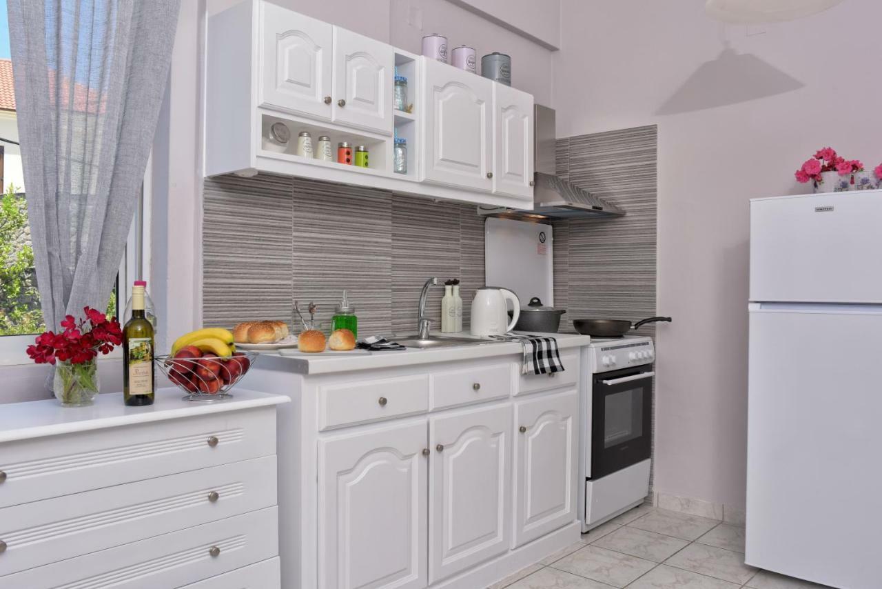 Fiona'S Apartment Virós 外观 照片